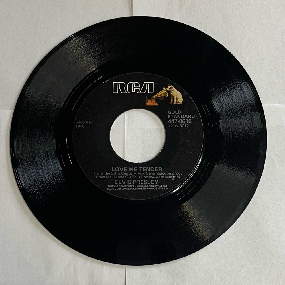 Elvis Presley - Love Me Tender - 45 Record